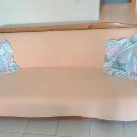 Appartement Quiet Holiday House In Region. *